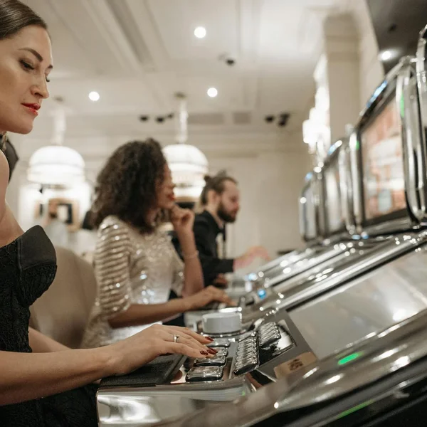 博鱼体育老虎机